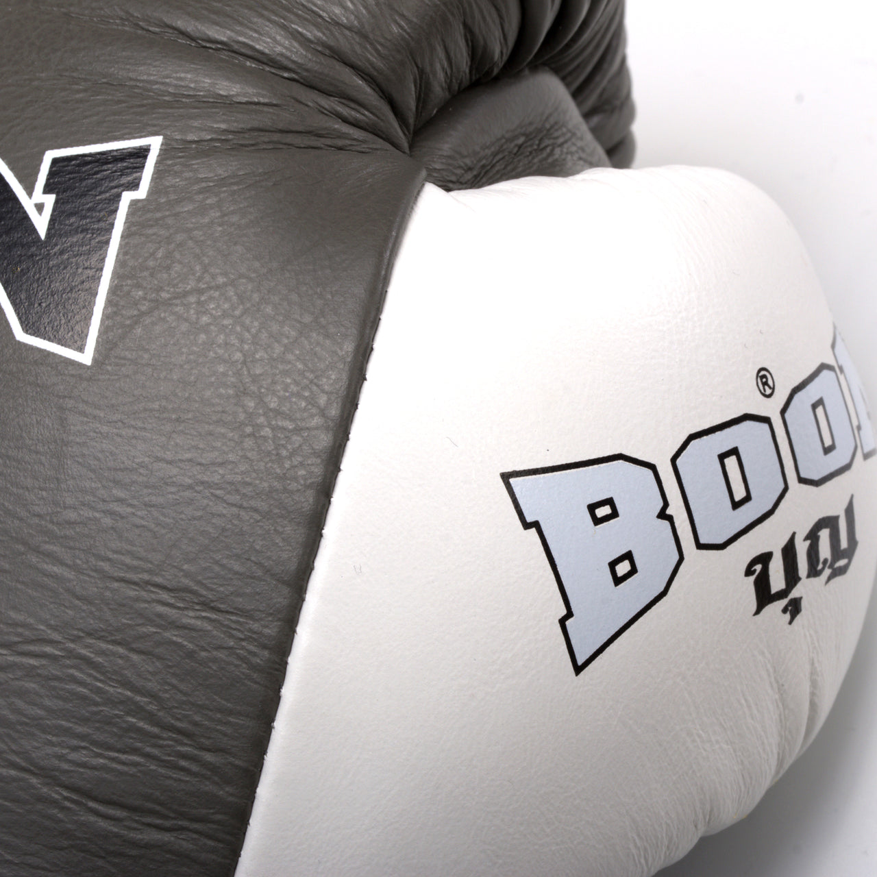 BGCGR Compact Velcro Glove Gray & White